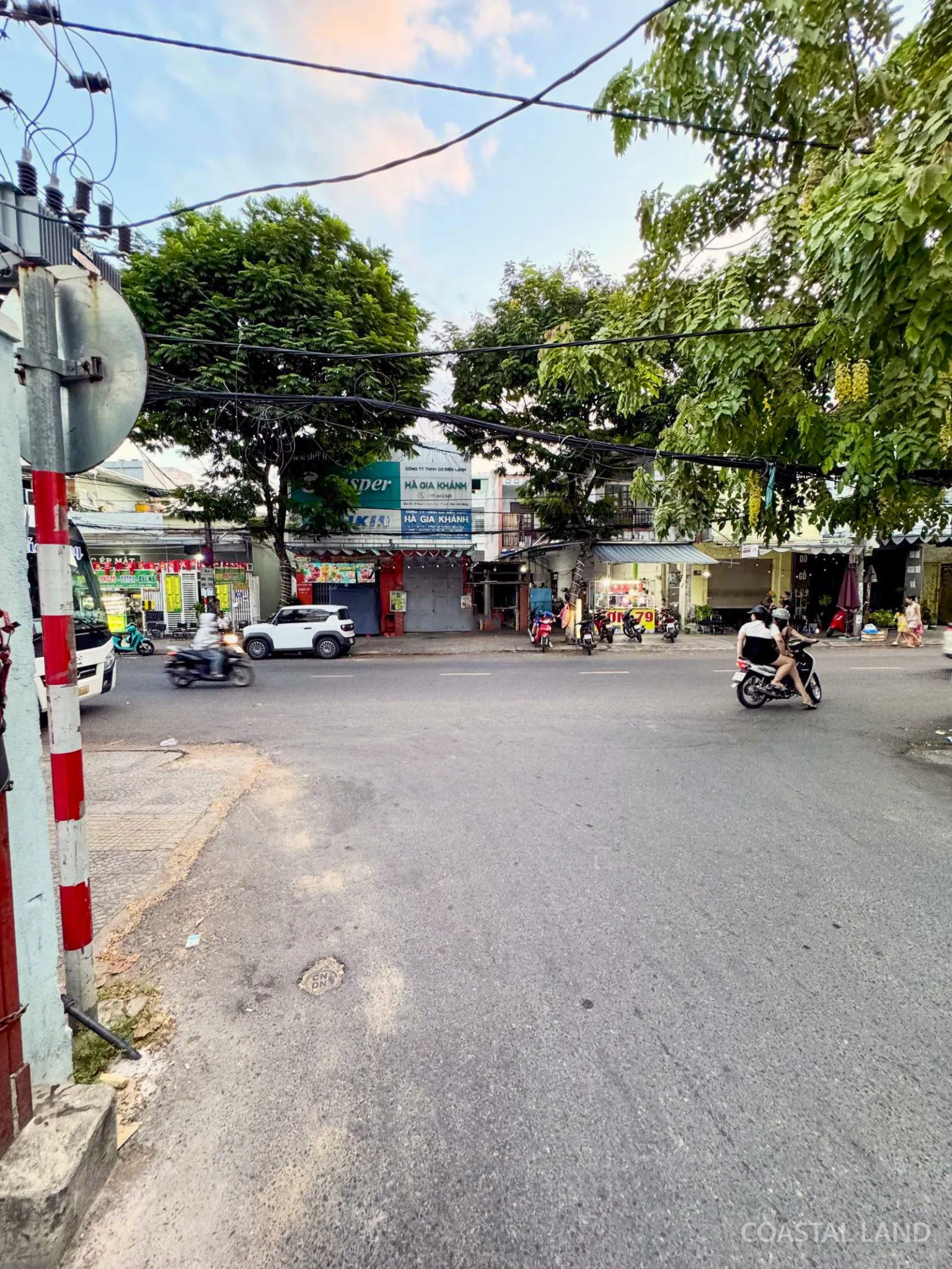 Tìm đâu ra căn thứ hai! Căn hiếm có giá rẻ trung tâm Thanh Khê - Đà Nẵng nhà mới 100%, bụng nở hậu 9