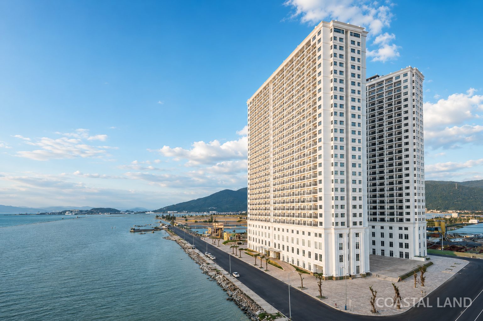 Căn Hộ 5 sao Golden Bay Sơn Trà 3