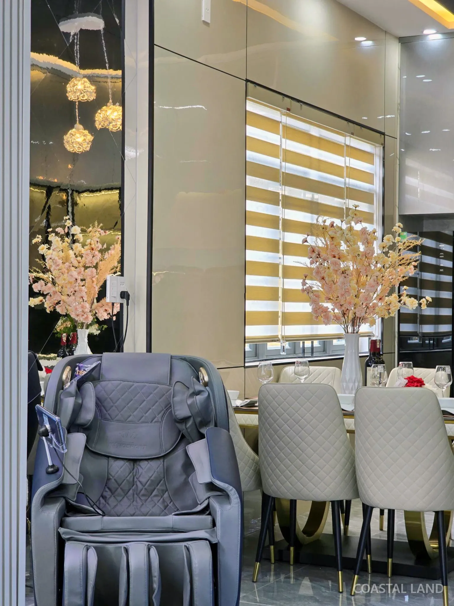 Villa 2 mặt tiền trung tâm hiếm hàng khu 400/7 Điện Biên Phủ 4