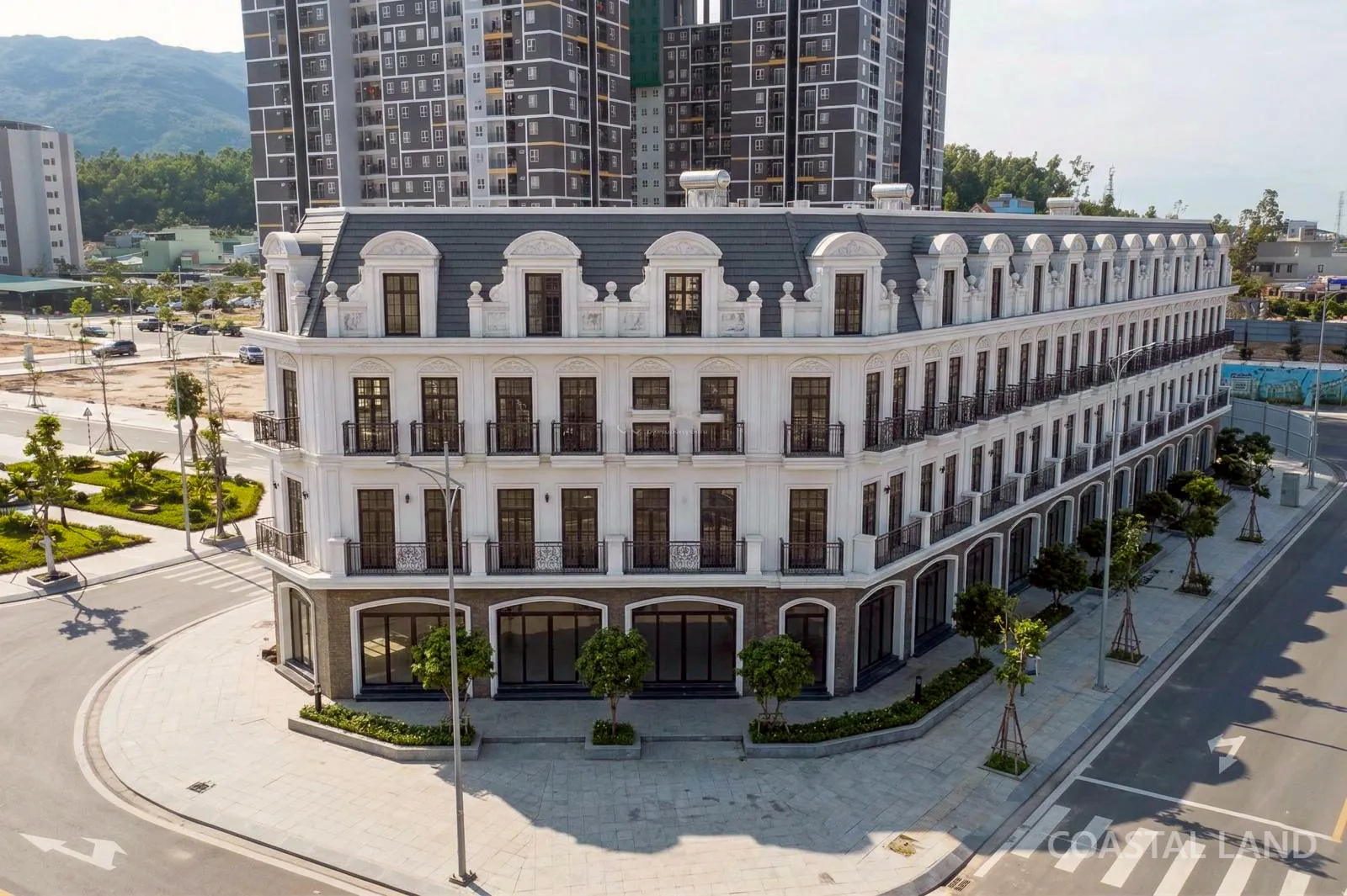 Mở bán nhà phố liền kề - Phú Gia Royal Park Trung Tâm Quy Nhơn - Gia Lai 4