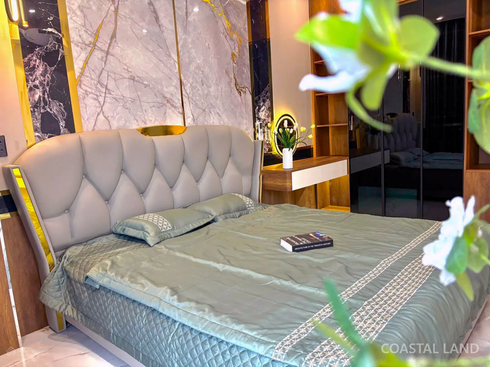 Cần bán nhà mới xây hiện đại đường Vũ Miên - đối lưng Phạm Hùng và Quốc Lộ 1A chỉ vào ở 10