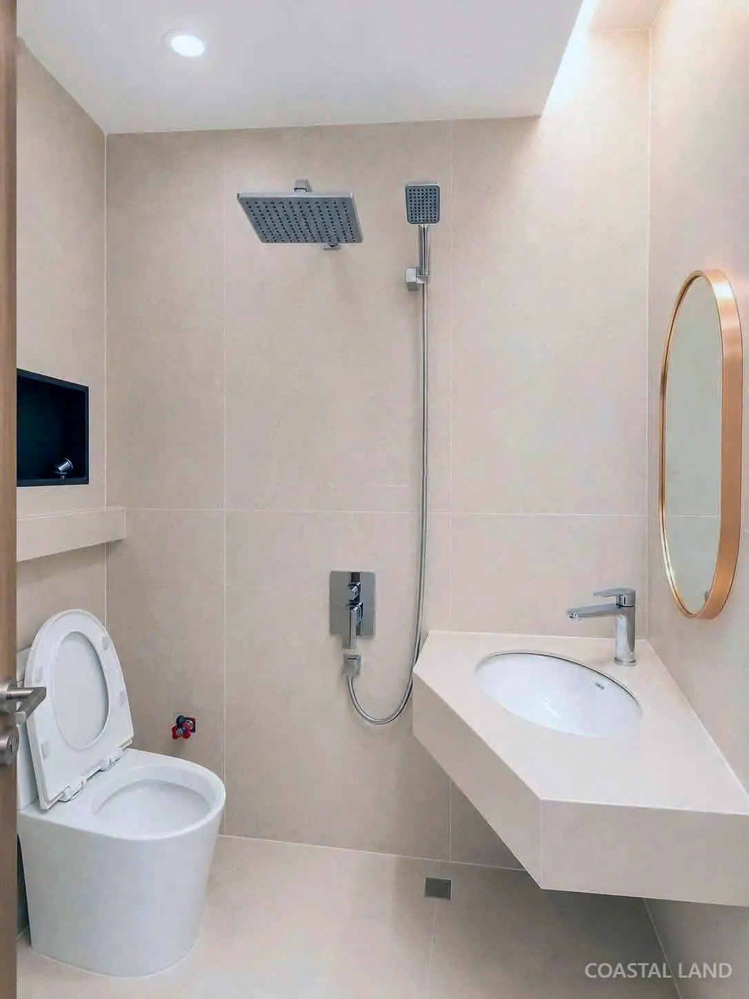 Nhà bán trung tâm Nha Trang chỉ 4 tỷ 200 triệu, 3 tầng bao gồm đầy đủ nội thất hiện đại 10