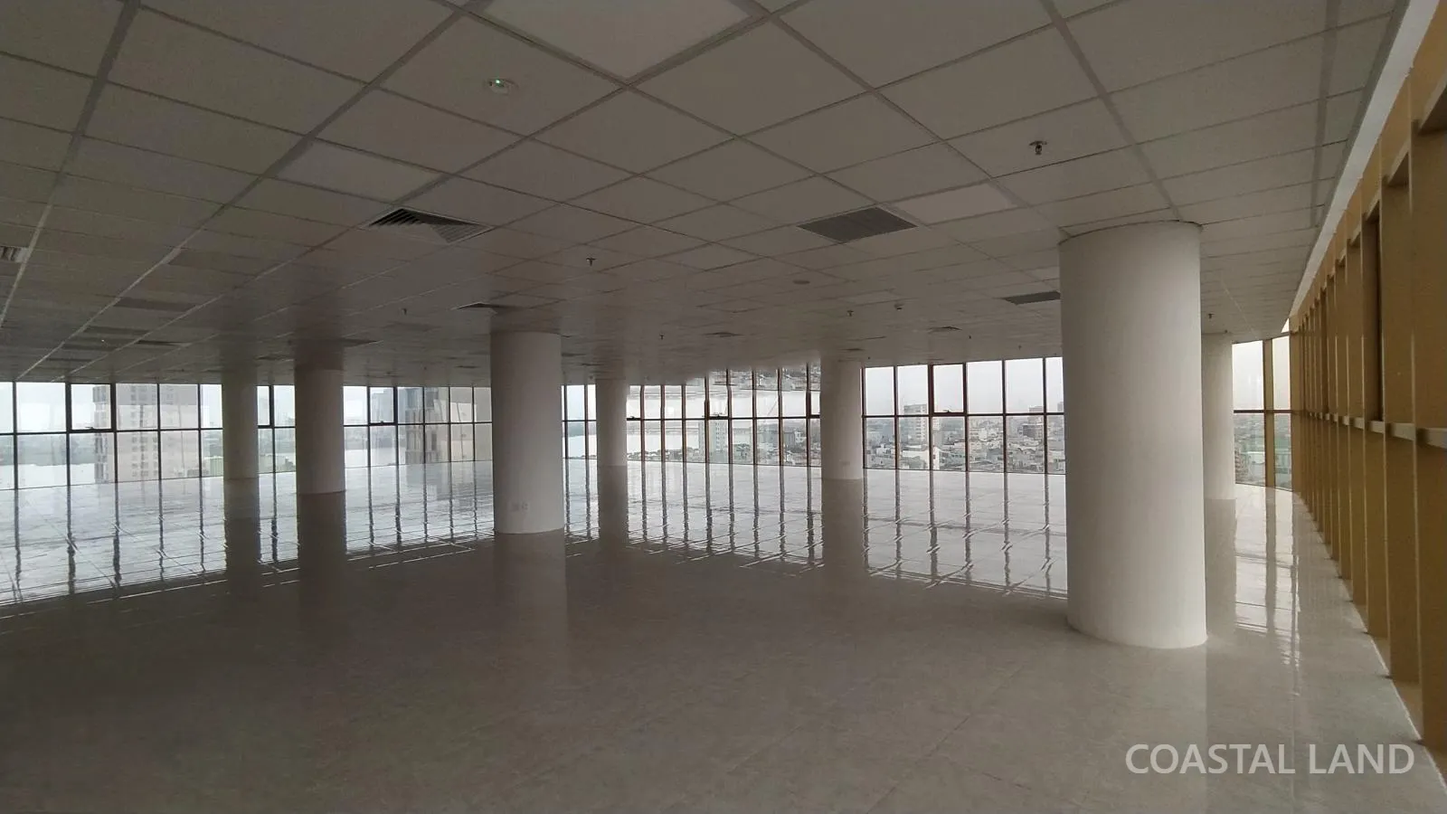 Cho thuê văn phòng đường Nguyễn Văn Linh, phường Hải Châu, Đà Nẵng, 180m2 6