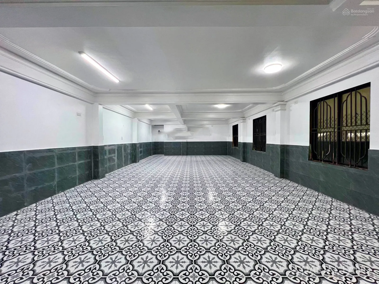 Cho thuê văn phòng 100m2 kiệt 301 đường Nguyễn Trãi, phường Phú Xuân, Huế 5