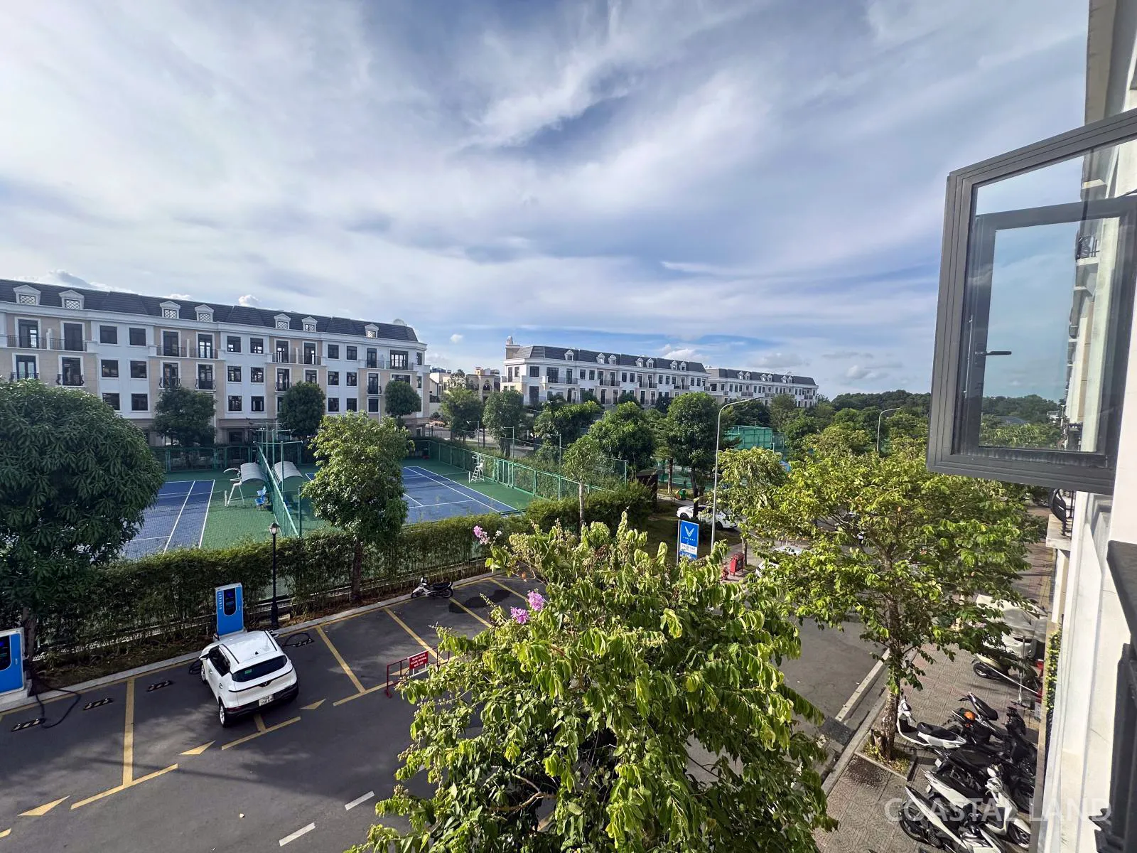 Bán shophouse 4 tầng Vincom Royal Park, đường Hùng Vương, phường Nam Đông Hà 5