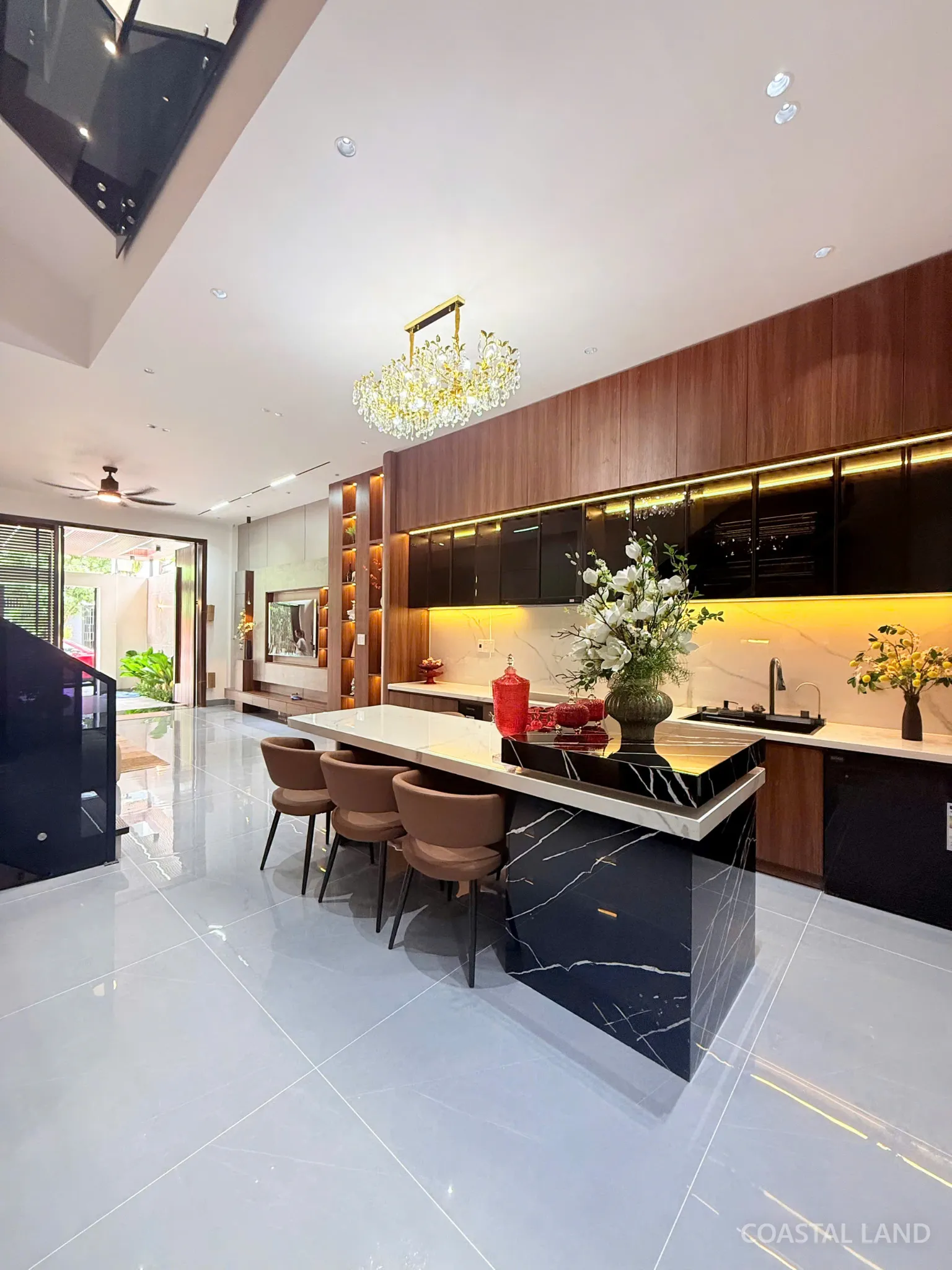 BÁN NHÀ MỚI XÂY 3 TẦNG- FULL NỘI THẤT CAO CẤP - HÒA XUÂN - ĐÀ NẴNG 6