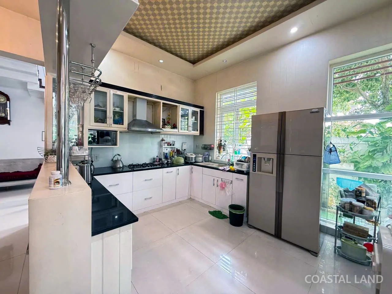 Nhà 3 tầng góc 2 mặt thoáng khu vip trung tâm TP - Vỹ Dạ - 224m2 ngang 11m 2
