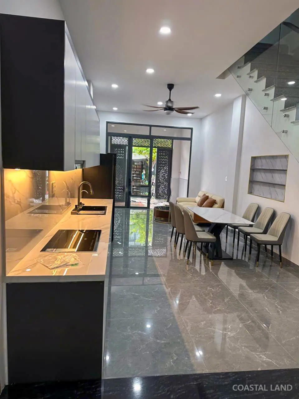 Chính chủ cho thuê mặt bằng đường Đống Đa - Trung tâm bàn cờ Nha Trang - 13 triệu 9