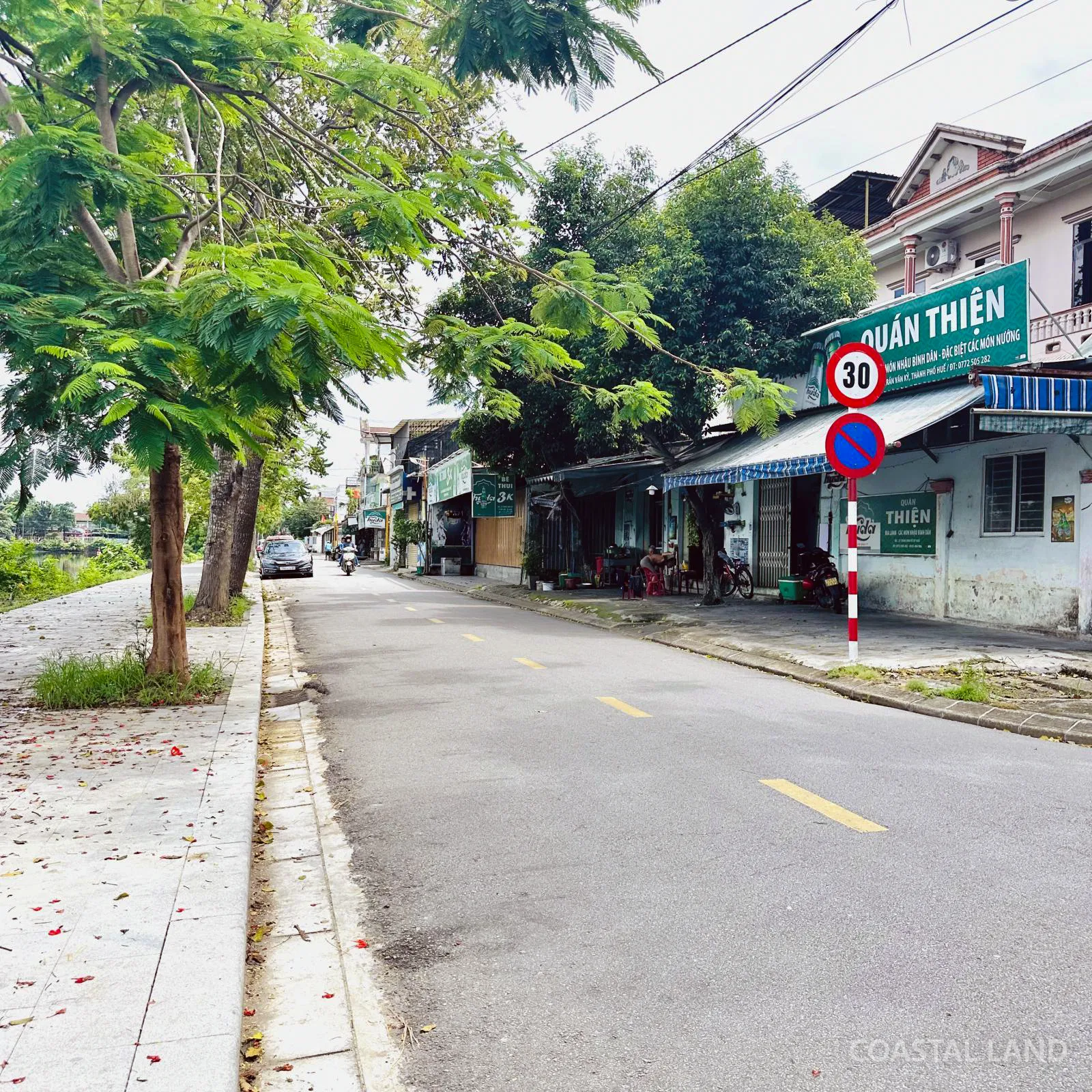 Lô góc 2 mặt tiền view sông Ngự Hà. Đường Trần Văn Kỷ nội thành Huế. 273m2. Ngang 20,5m 5