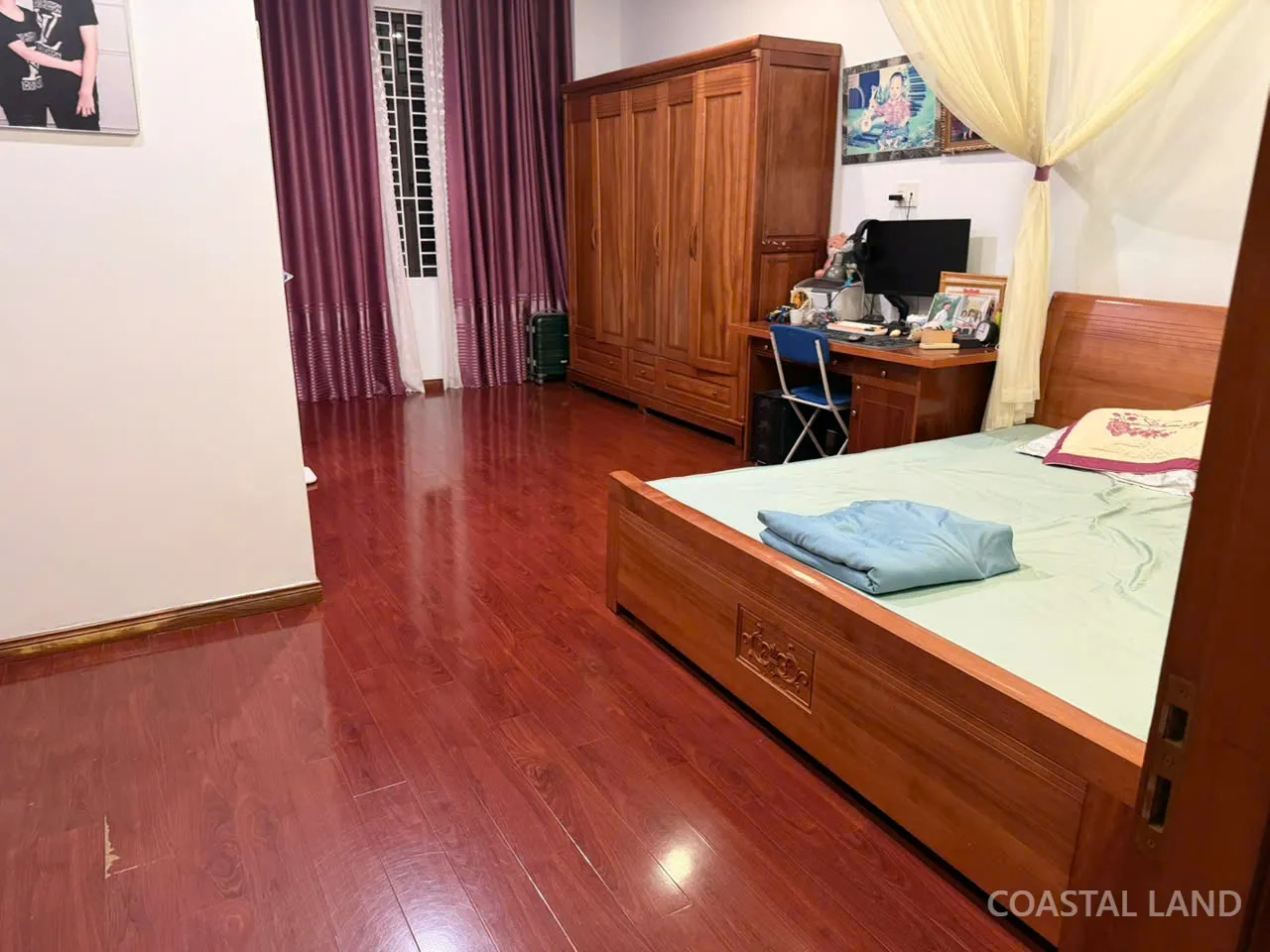 🏡 NẮM CHỦ NHÀ ĐẸP 3 TẦNG – 2 MẶT TIỀN 📍 Sát cầu Hòa Xuân 🌿 Kẹp vệt cây xanh – vị trí cực đẹp 📐 DT sàn 263,3m² | Full nội thất 6
