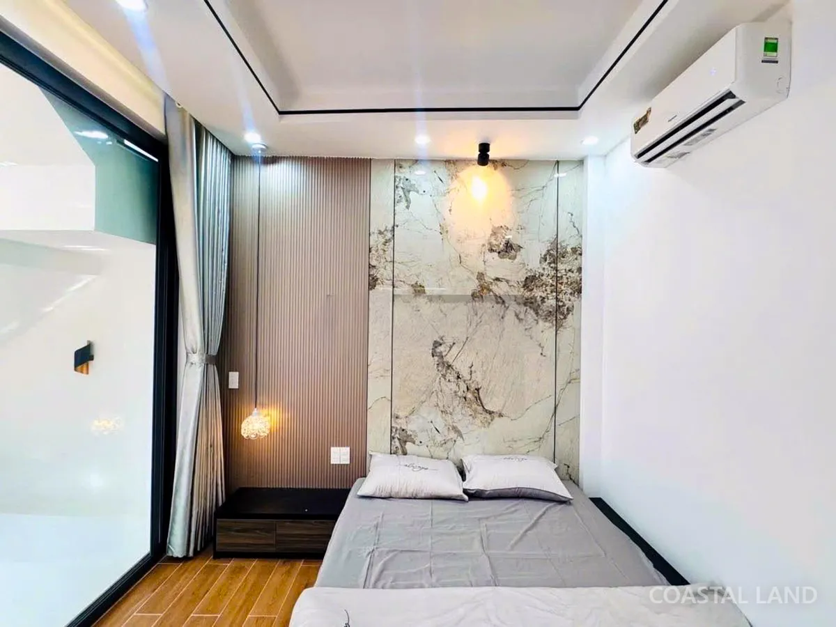 Bán nhà riêng 3 tầng gần sân bay Đà Nẵng, full nội thất cao cấp 3