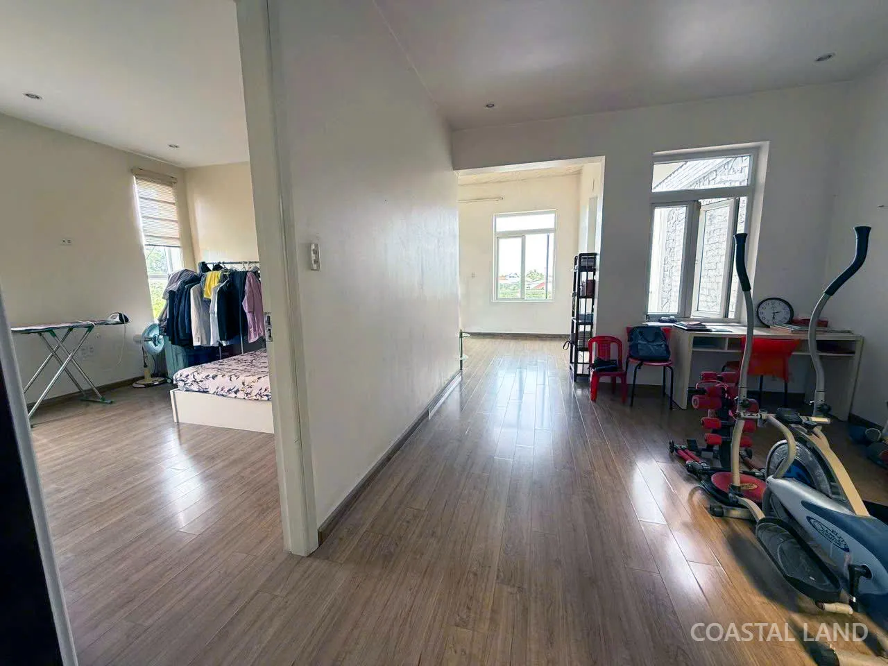 Nhà 3 tầng góc 2 mặt thoáng khu vip trung tâm TP - Vỹ Dạ - 224m2 ngang 11m 6
