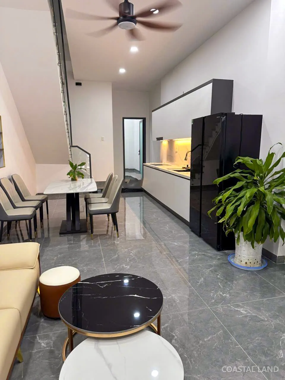 Chính chủ cho thuê mặt bằng đường Đống Đa - Trung tâm bàn cờ Nha Trang - 13 triệu 8