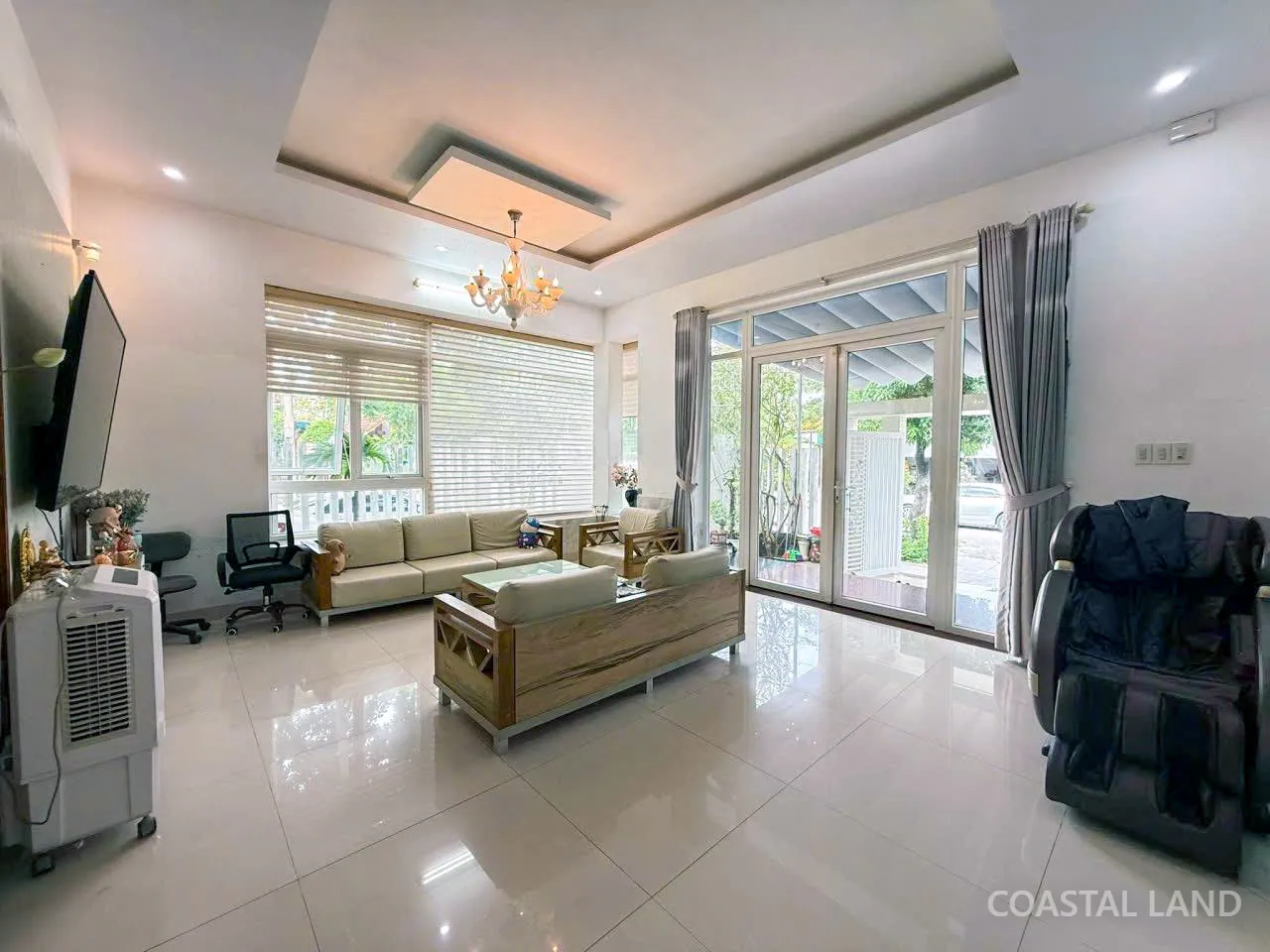 Nhà 3 tầng góc 2 mặt thoáng khu vip trung tâm TP - Vỹ Dạ - 224m2 ngang 11m 5
