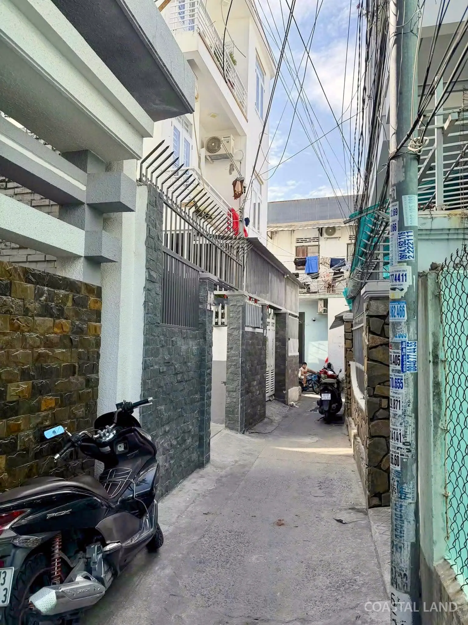 Nhà 2 tầng sổ hồng hoàn công ngay chợ Lạc Long Quân Tp Nha Trang cách biển 2km 7