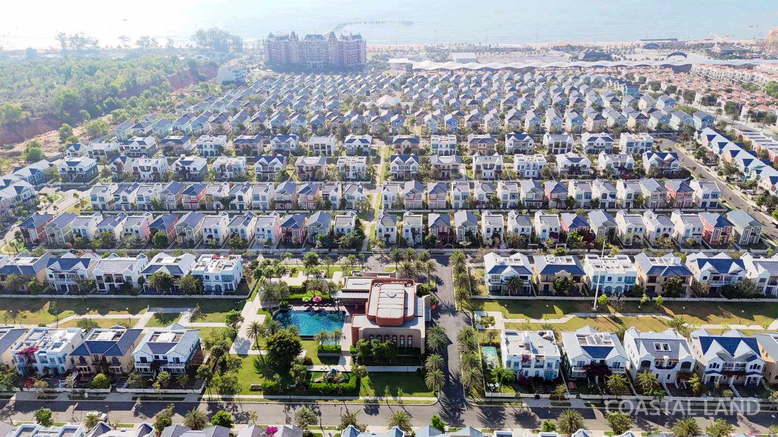 Cắt lỗ bán nhanh biệt thự song lập nằm ngay hồ bơi clubhouse giá chỉ 4 tỷ giá quá tốt tại Novaworld 12