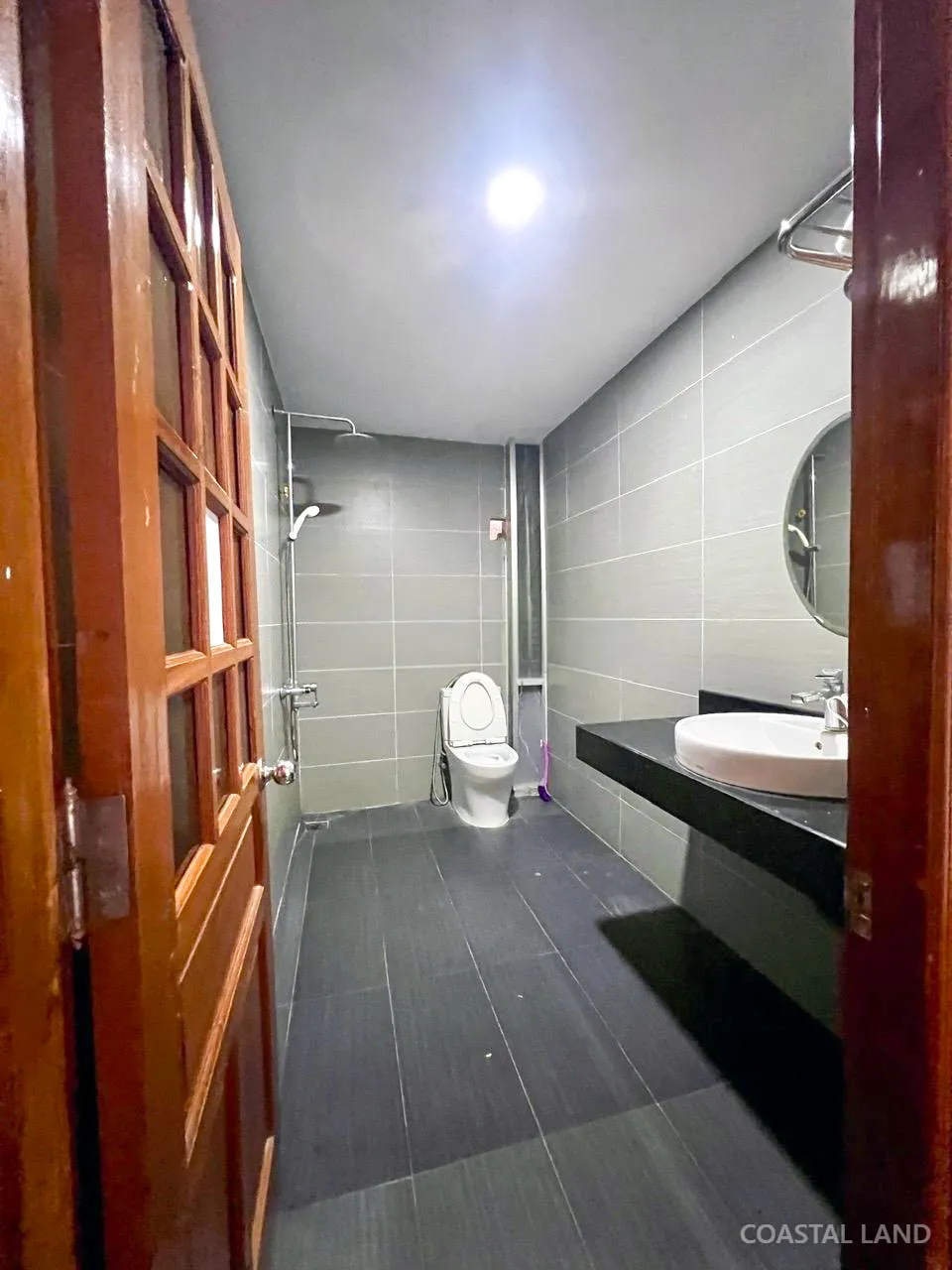 Cho thuê nhà mặt phố, gần biển, ngay khu phố Hàn Quốc. Chỉ 40 tr/tháng 5