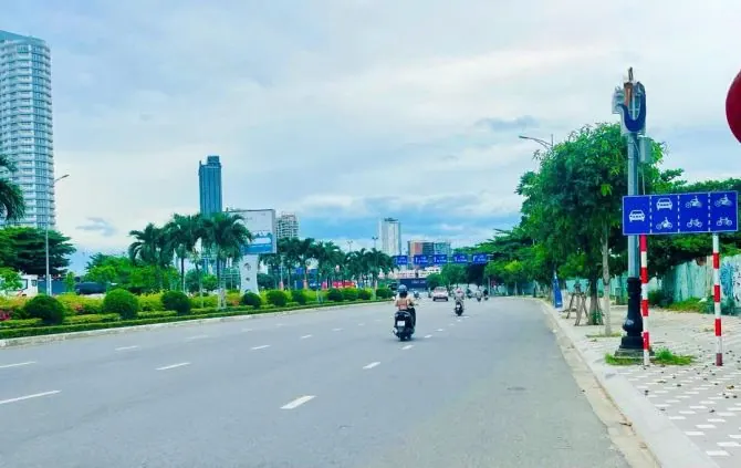 Bán nhà 3 tầng 5PN mặt tiền Hoàng Sĩ Khải – phố biển Phạm Văn Đồng – 9,4 tỷ