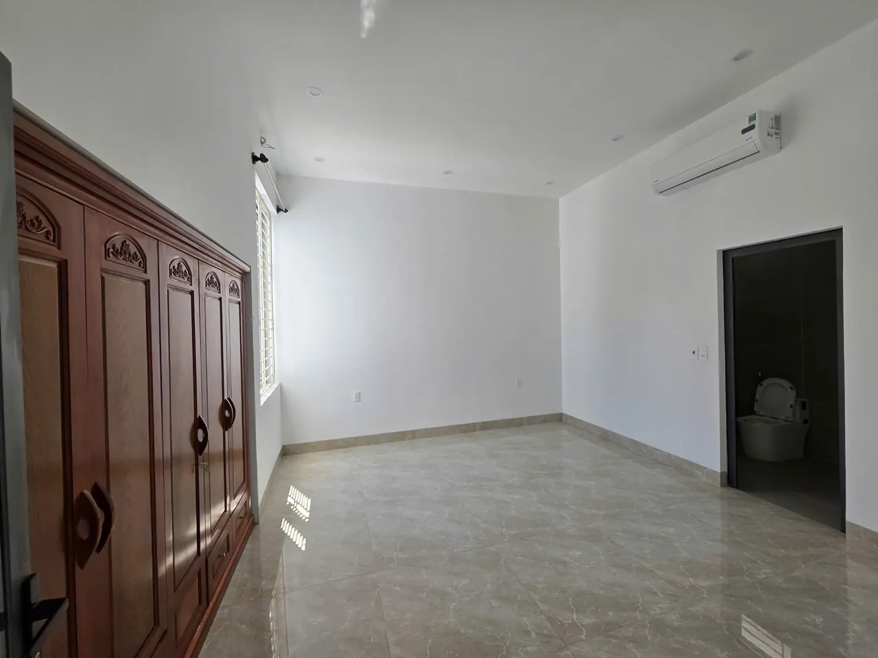 CHO THUÊ BIỆT THỰ 2 TẦNG CAO CẤP – KHU ĐÔ THỊ SINH THÁI HÒA XUÂN, ĐÀ NẴNG