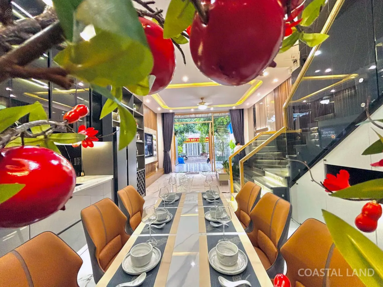 Cần bán nhà mới xây hiện đại đường Vũ Miên - đối lưng Phạm Hùng và Quốc Lộ 1A chỉ vào ở