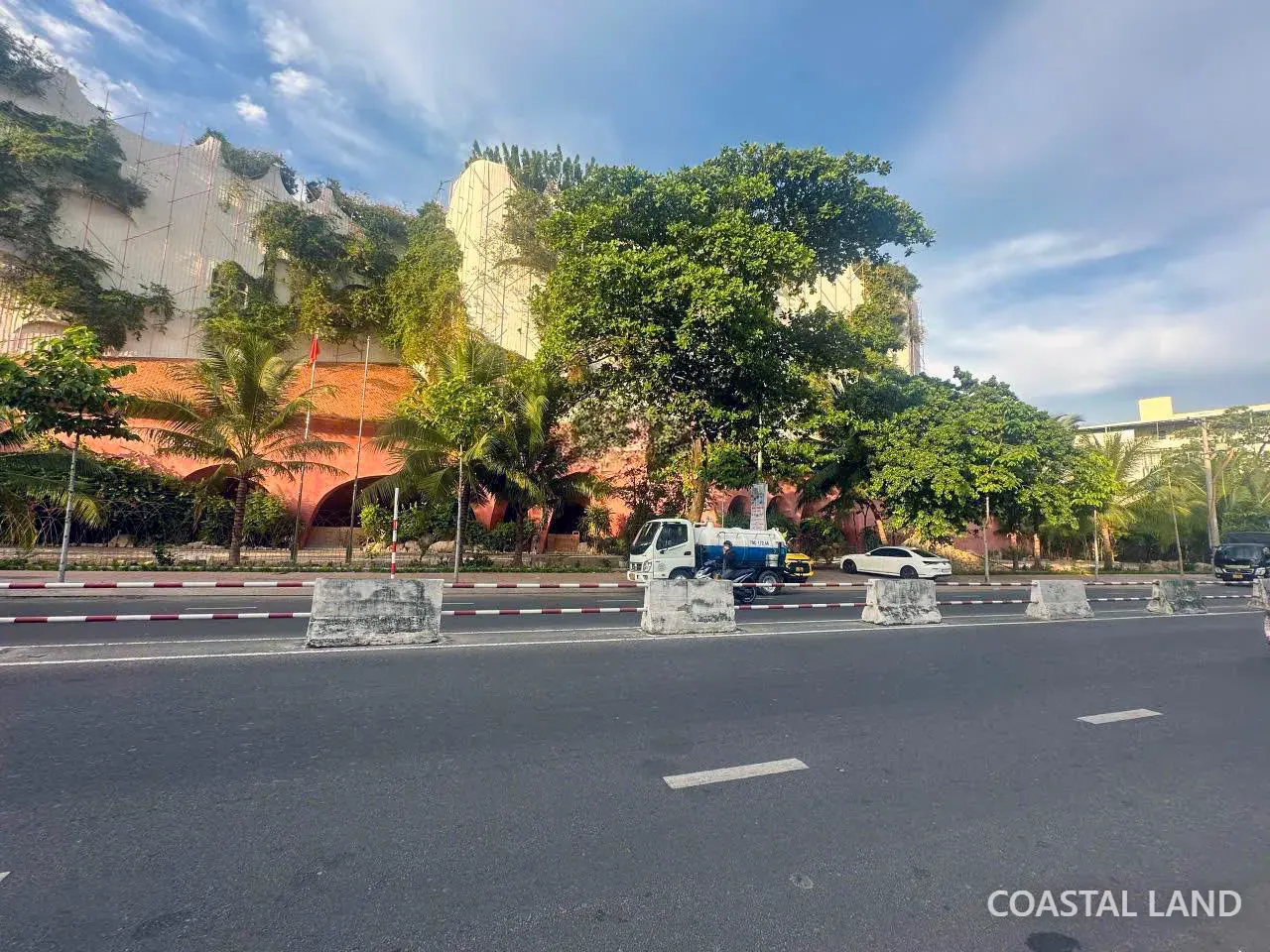 Bán đất 311,5m2 mặt tiền Lê Hồng Phong, Nam Nha Trang, Khánh Hòa