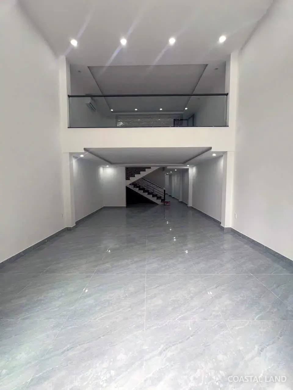 Cho thuê nhà 3 tầng 100m2 Mai Hắc Đế, Phường An Hải, Đà Nẵng